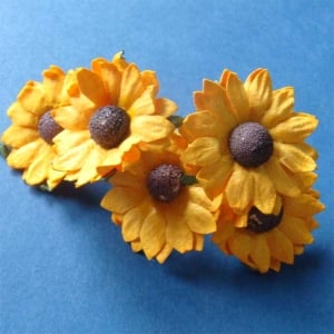 Mulberry Daisies - Yellow (Pack of 10 flowers)