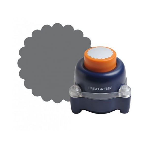 Fiskars Everywhere Window Punch™-Scalloped Circle