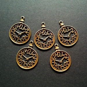 Large antique Clock Metal Charms (Set of 5 pcs)