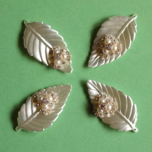 Pearl Leaves