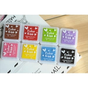 Color Kiss Ink pads (Set of 8 ink pads)