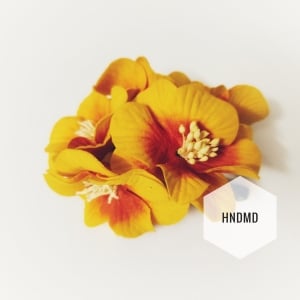 Large Mulberry Flowers - Yellow (Pack of 10) (CAMR405)
