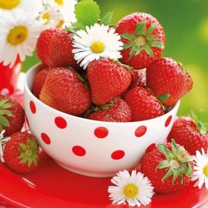 German Decoupage Napkins (5 pcs) - Strawberries in a Bowl